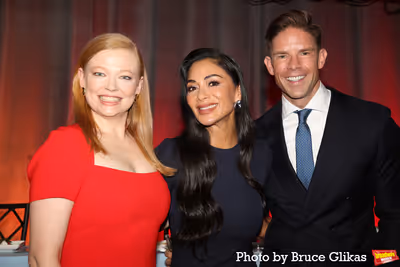 Sarah Snook and Nicole Scherzinger and Host Frank DiLella Photo