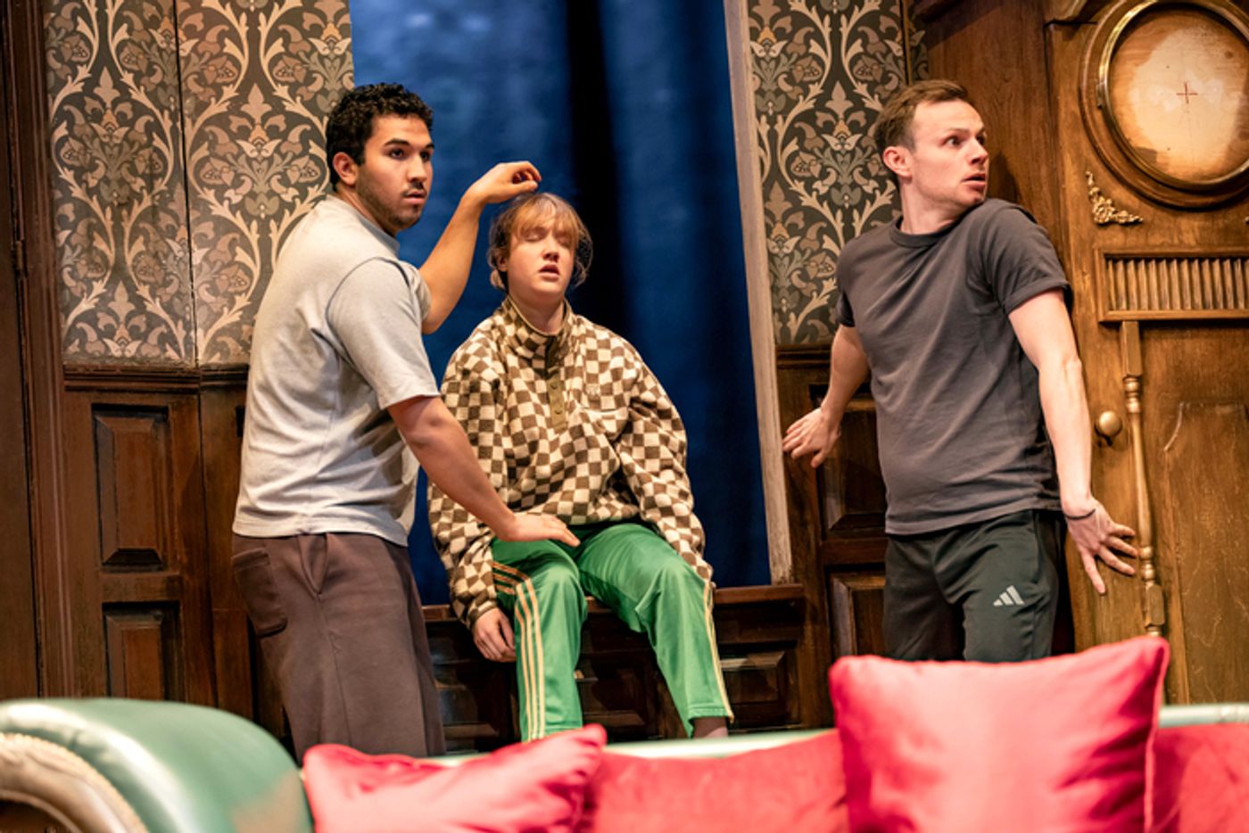 Photos: THE PLAY THAT GOES WRONG New Cast in Rehearsals  Image