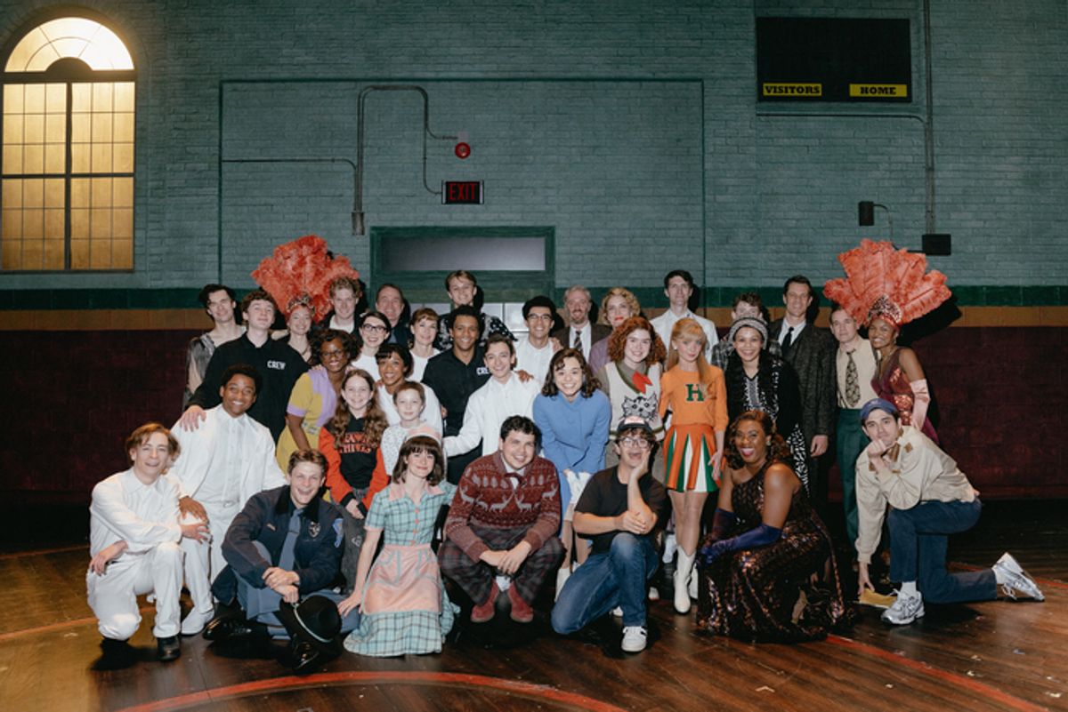 Gaten Matarazzo and cast at 