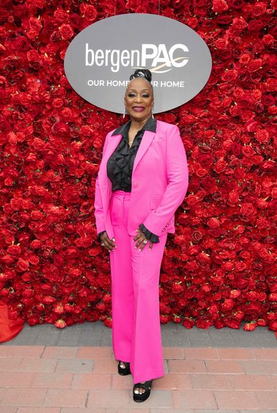 Regina Belle
 Photo