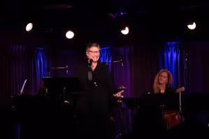 Laura Bergquist @ BroadwayWorld Laura Bergquist Photo