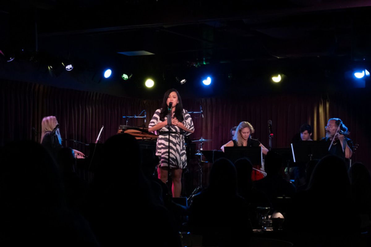 Lora Nicolas Olaes at 