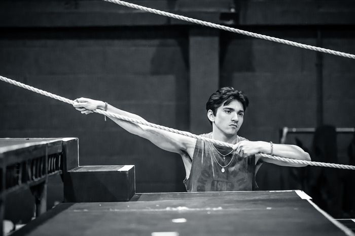 Photos: Rachel Zegler and More in Rehearsal For Jamie Lloyd's EVITA in London — photo 7 of 26