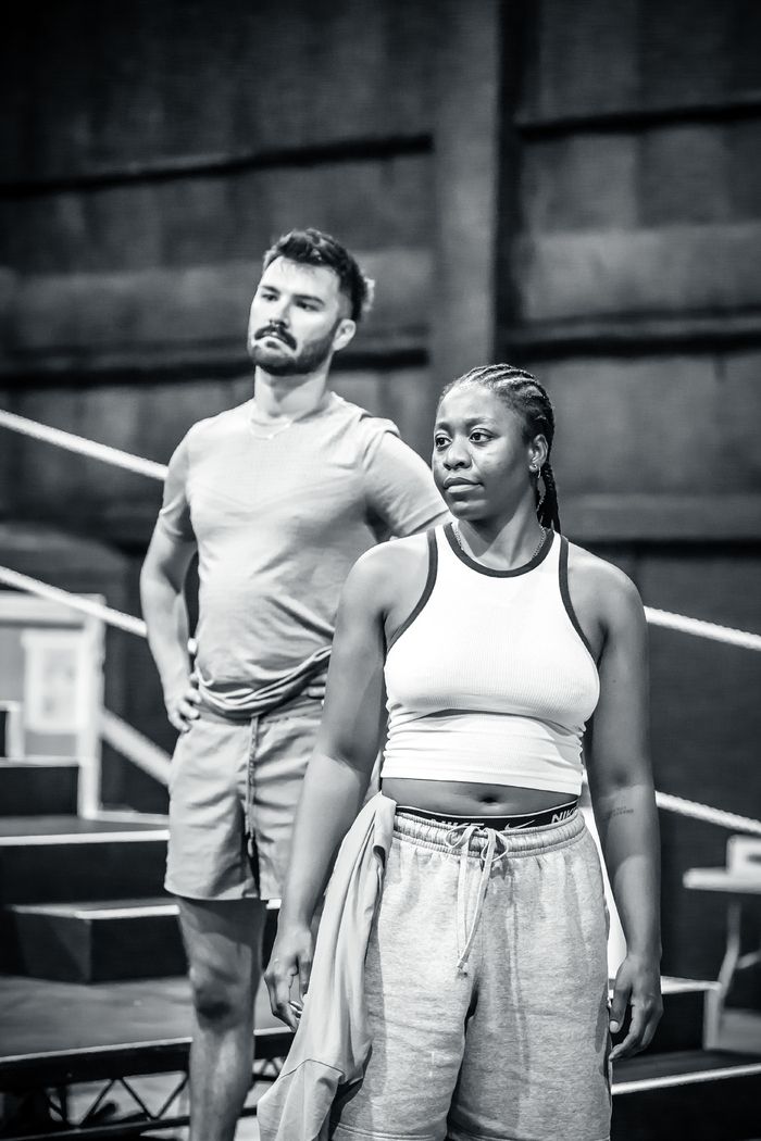 Photos: Rachel Zegler and More in Rehearsal For Jamie Lloyd's EVITA in London — photo 22 of 26