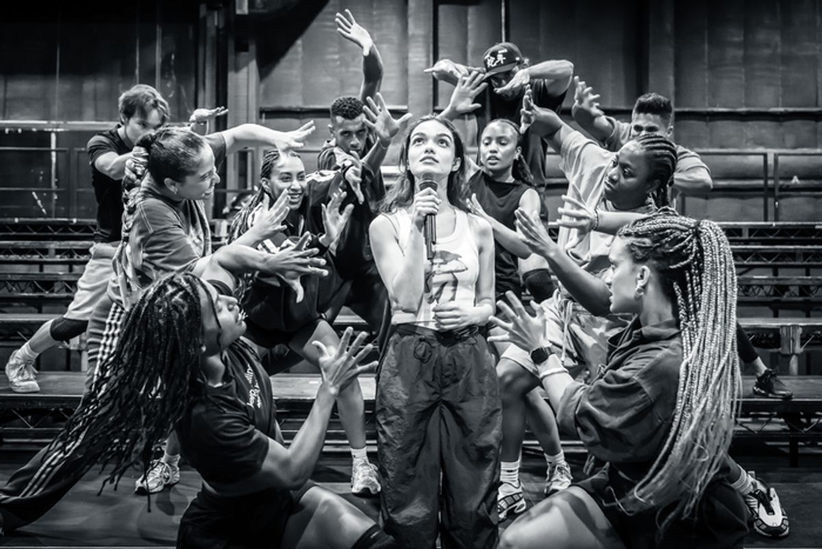 Rachel Zegler and cast at 