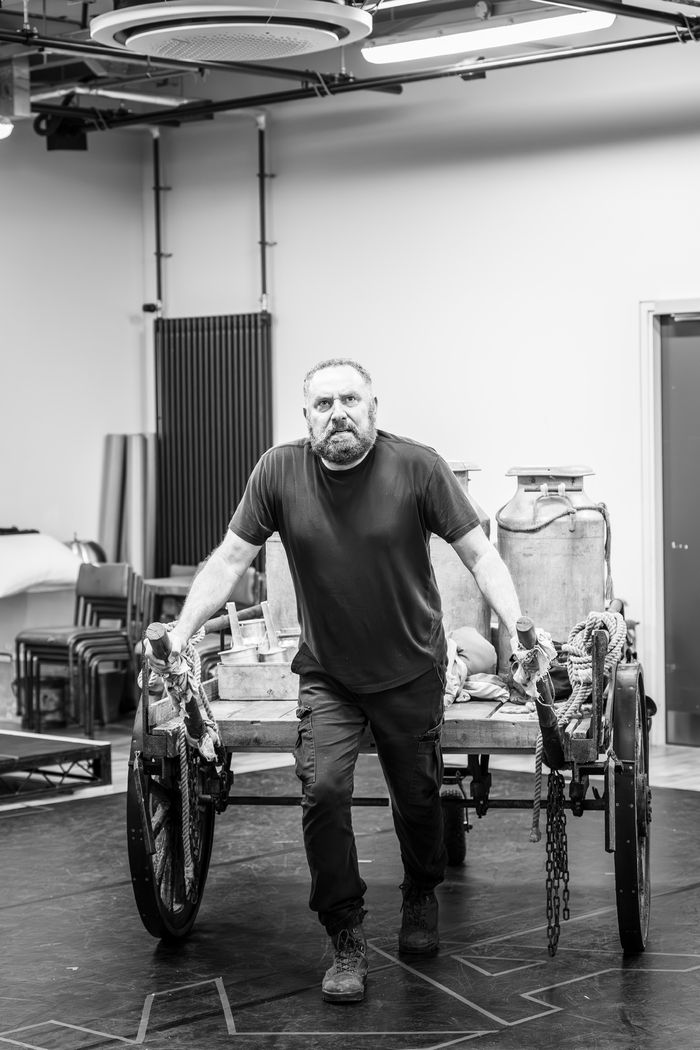 Photos: FIDDLER ON THE ROOF in Rehearsal at Barbican Theatre — photo 16 of 22