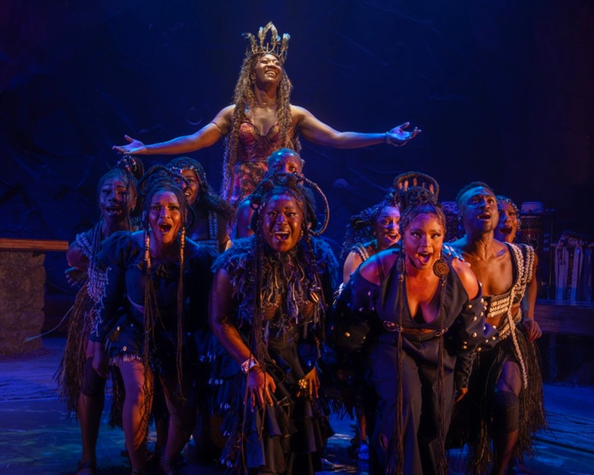 Amber Iman  and cast at 