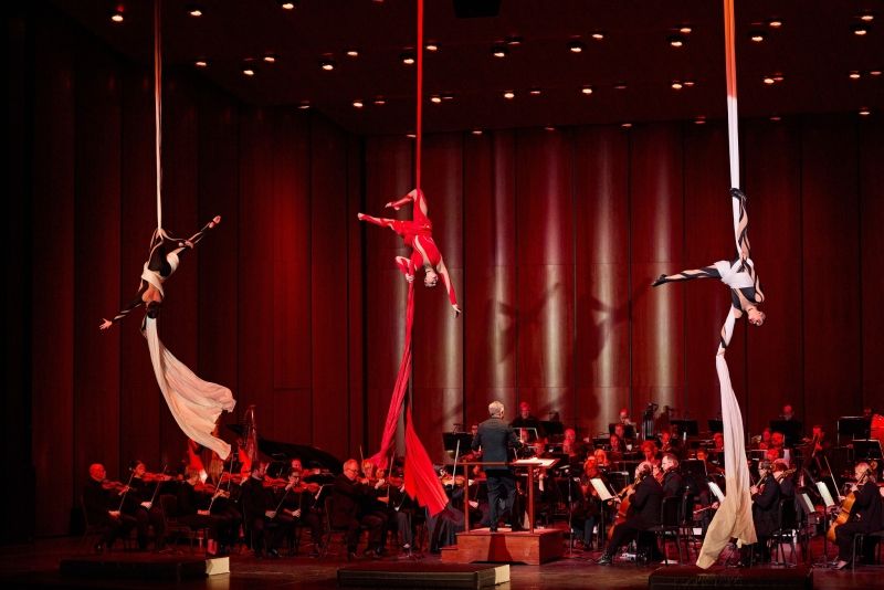 Review: CIRCUS AT THE SYMPHONY at Robinson Center  Image