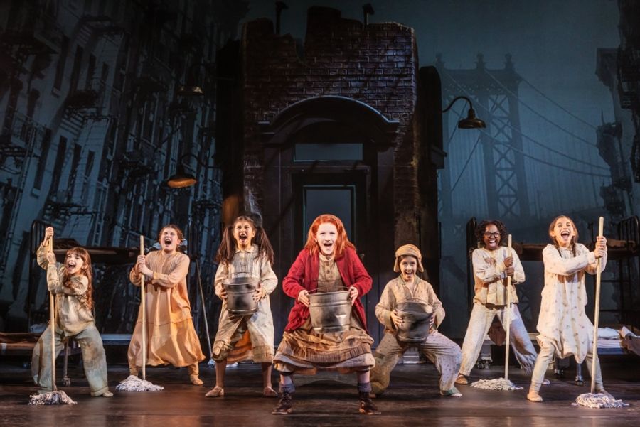 Review: ANNIE at Dolby Theatre Image