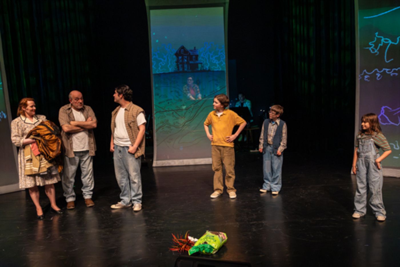 Photos: First look at Evolution Theatre Company’s FUN HOME  Image