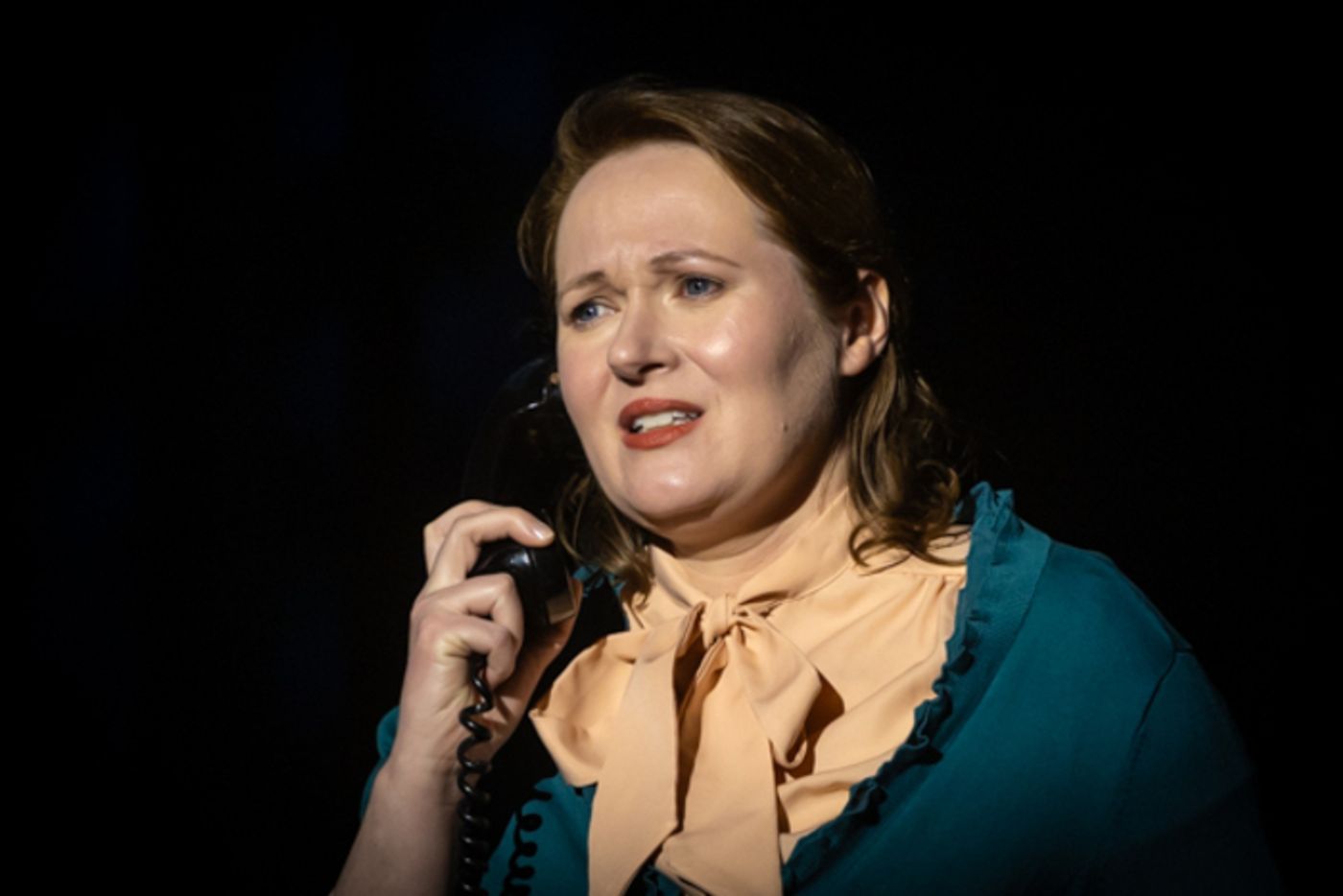 Photos: First look at Evolution Theatre Company’s FUN HOME  Image