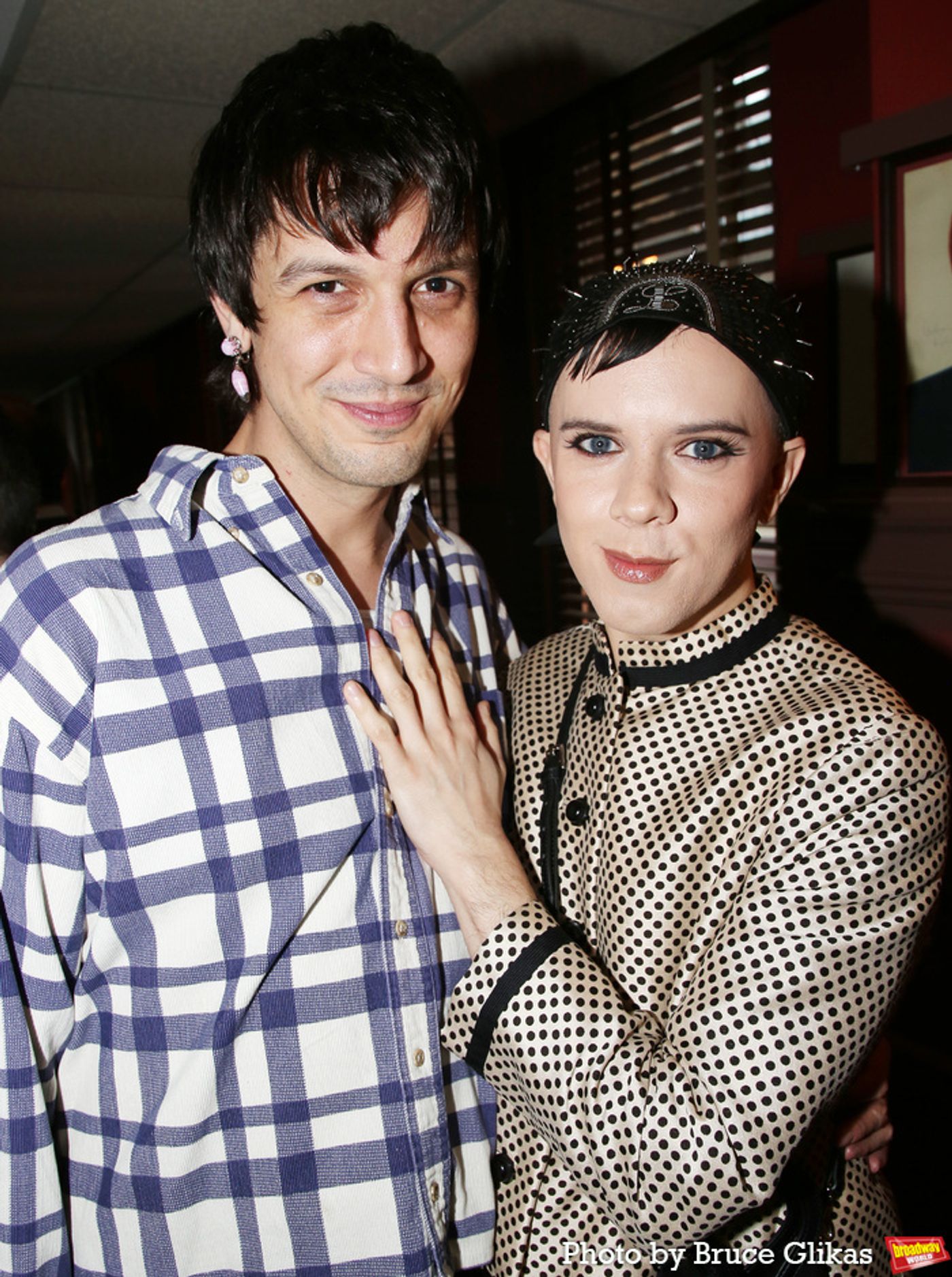 Photos: OH, MARY!'s Cole Escola Receives Sardi's Portrait  Image