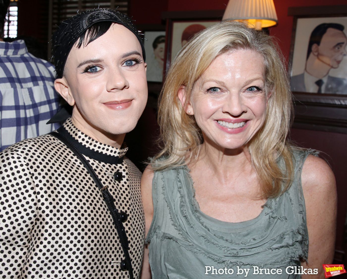 Photos: OH, MARY!'s Cole Escola Receives Sardi's Portrait Photos: OH, MARY!'s Cole Escola Receives Sardi's Portrait Image