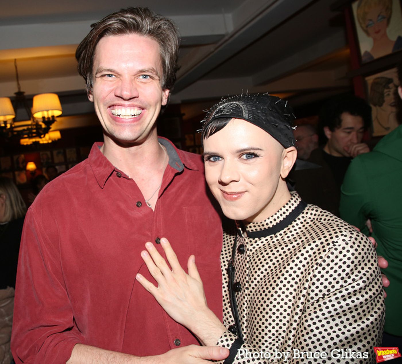 Photos: OH, MARY!'s Cole Escola Receives Sardi's Portrait  Image