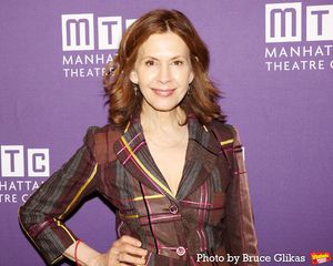 Jessica Hecht Photo