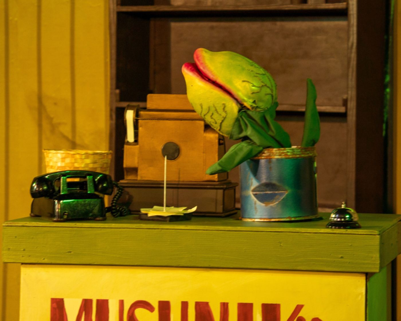 Review: LITTLE SHOP OF HORRORS at Red Curtain Theatre Review: LITTLE SHOP OF HORRORS at Red Curtain Theatre Image