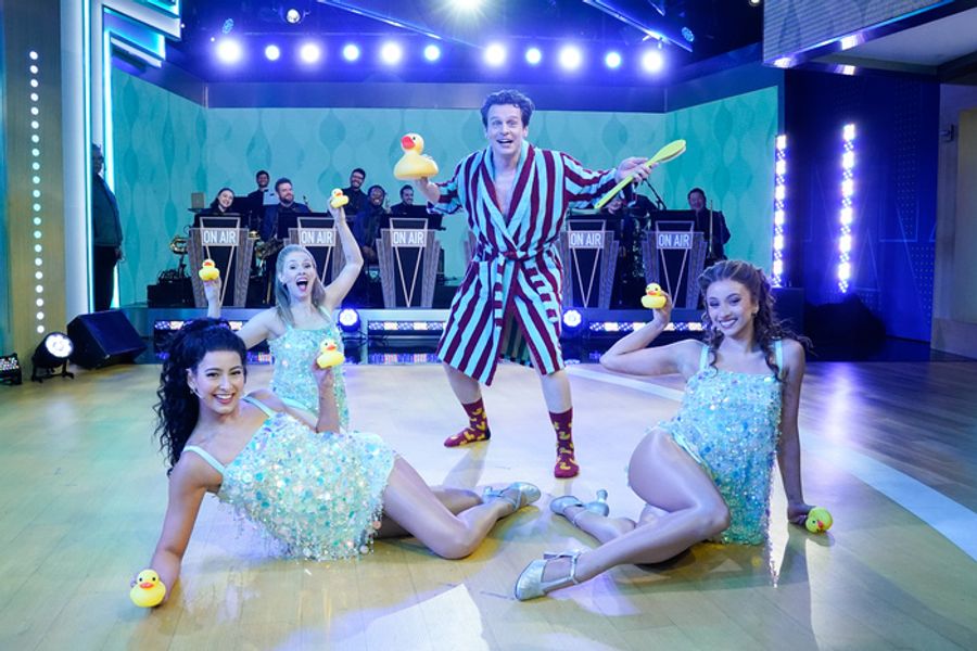 Photos: Jonathan Groff & JUST IN TIME Cast Visit GOOD MORNING AMERICA  Image