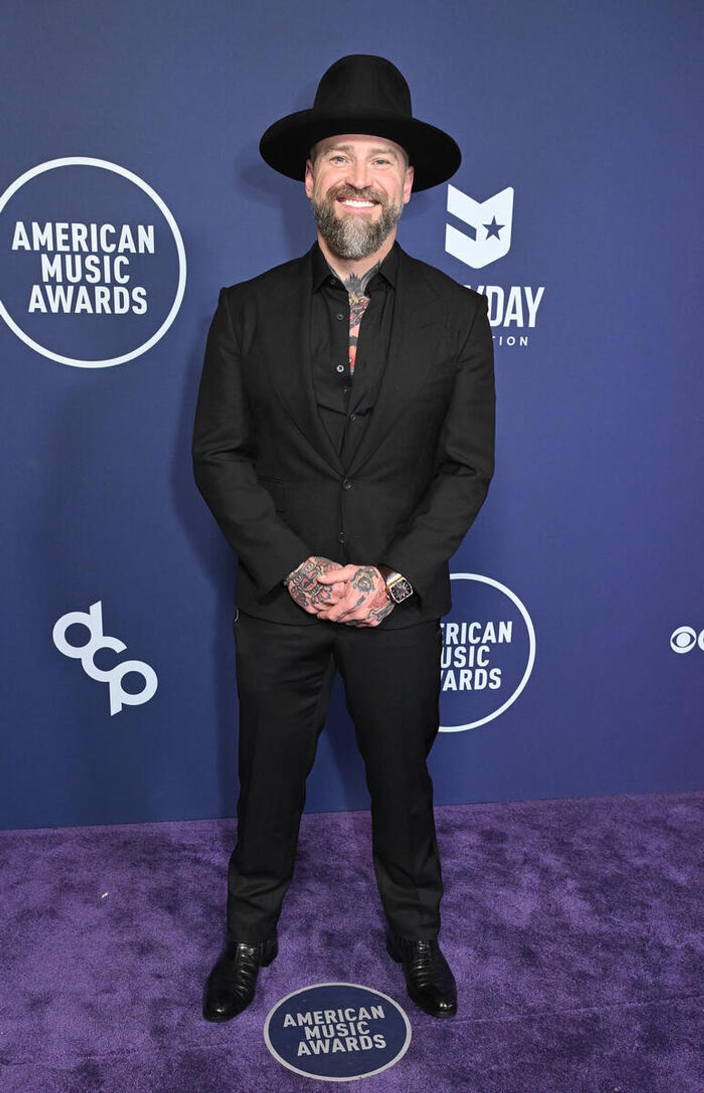 Photos: Inside the 2025 American Music Awards with Jennifer Lopez, Reneé Rapp & More Photos: Inside the 2025 American Music Awards with Jennifer Lopez, Reneé Rapp & More Image