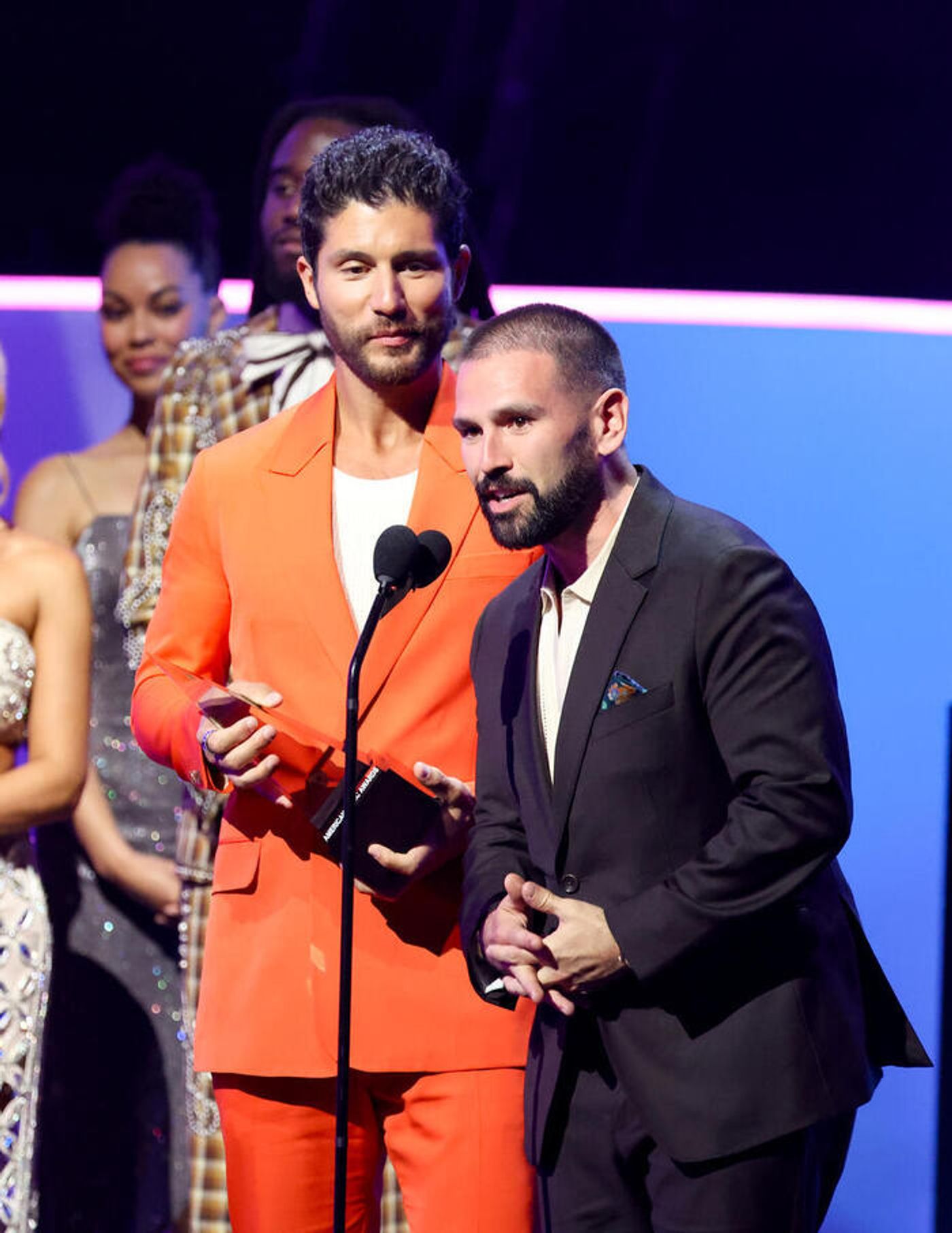 Photos: Inside the 2025 American Music Awards with Jennifer Lopez, Reneé Rapp & More Photos: Inside the 2025 American Music Awards with Jennifer Lopez, Reneé Rapp & More Image