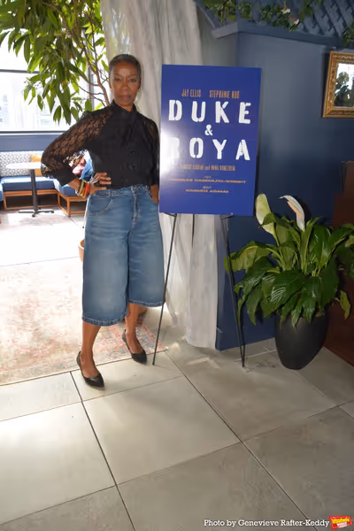 Noma Dumezweni Photo