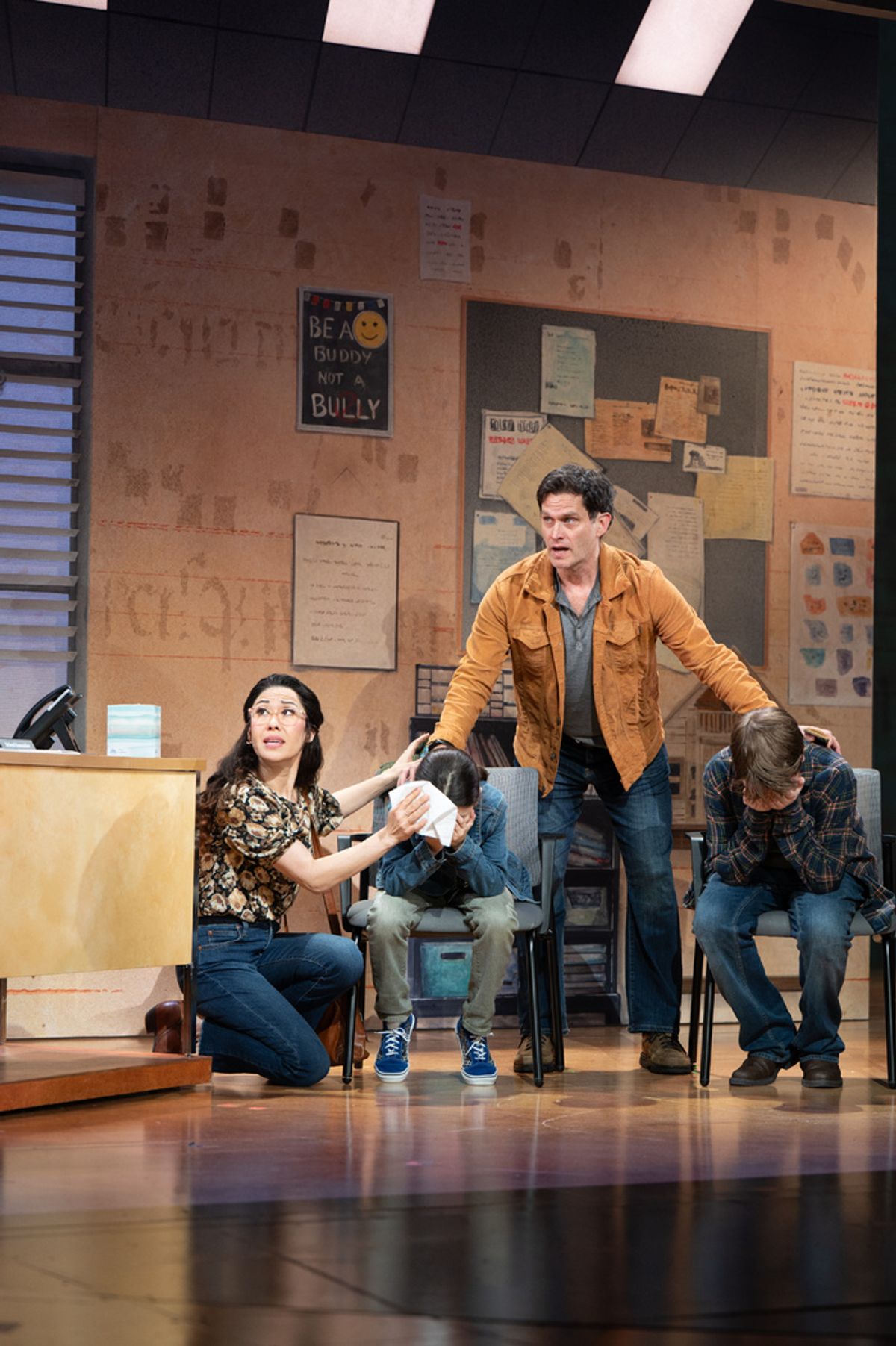 Ruthie Ann Miles, Steven Pasquale, and young performers at 