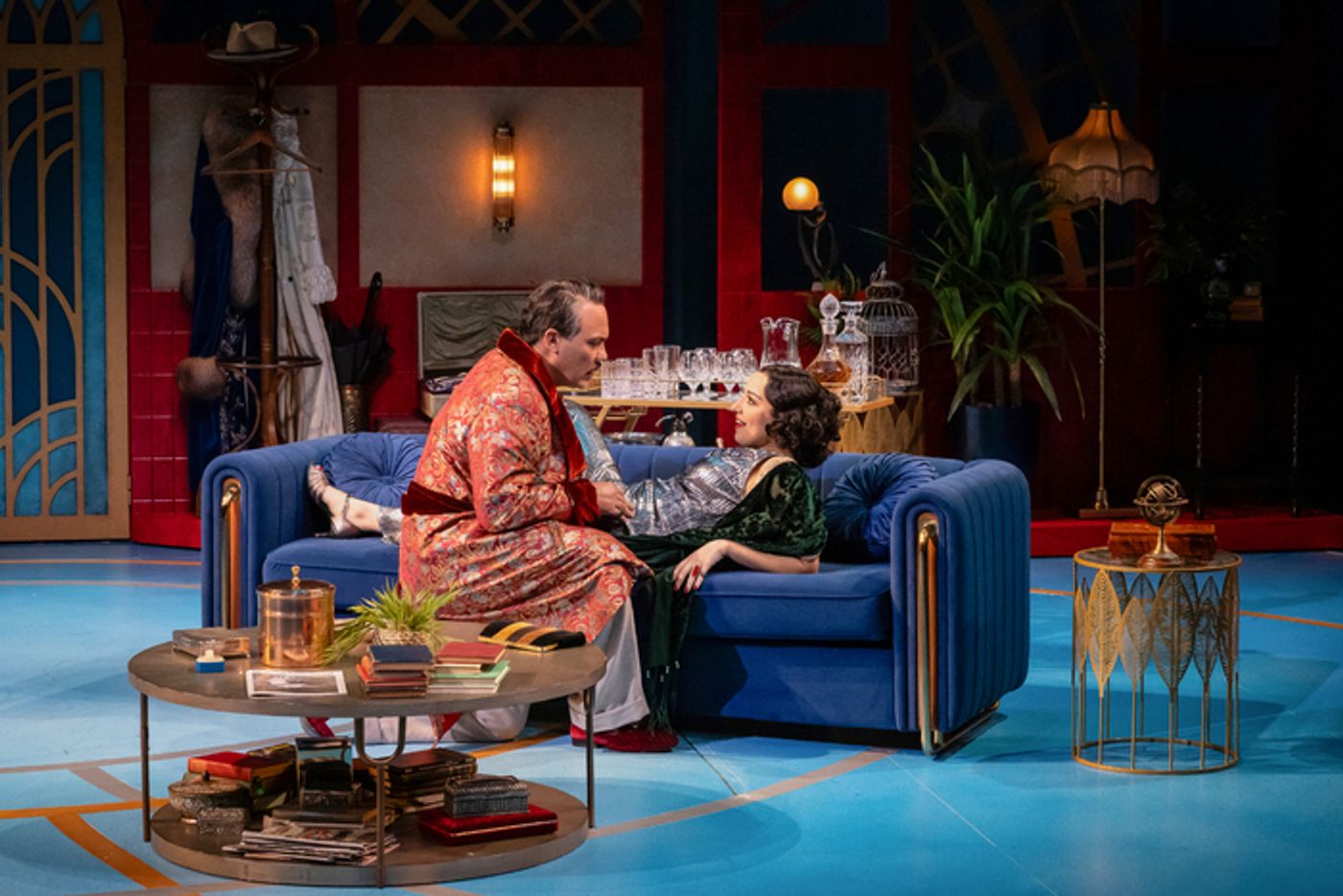Photos: Noël Coward's PRIVATE LIVES at Alley Theatre Photos: Noël Coward's PRIVATE LIVES at Alley Theatre Image
