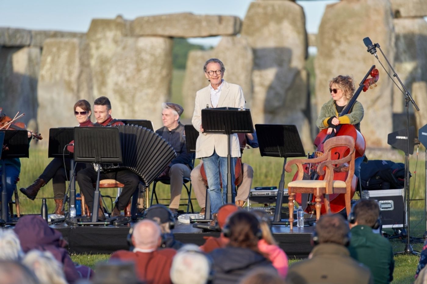 Review: A BEAUTIFUL THREAD: THOMAS HARDY IN WORDS AND MUSIC, Starring Anton Lesser  Image