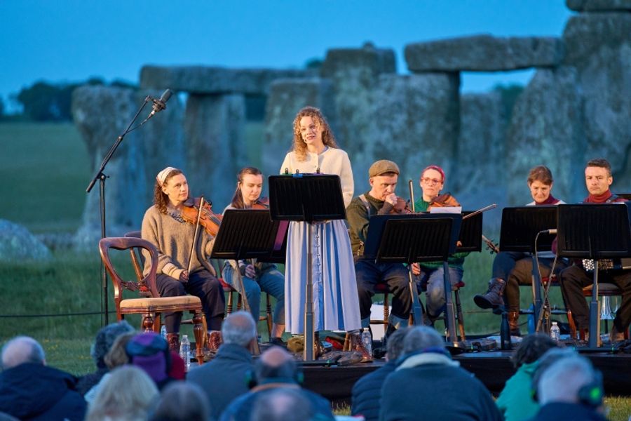 Review: A BEAUTIFUL THREAD: THOMAS HARDY IN WORDS AND MUSIC, Starring Anton Lesser Image