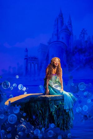 Hillary Fisher (Ariel)
 Photo