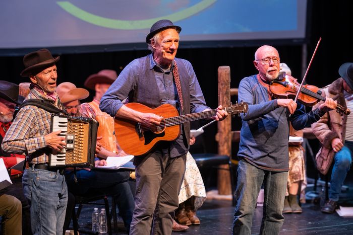 Photos: Amas Musical Theatre 56th Anniversary Benefit Reunion Concert — photo 13 of 15