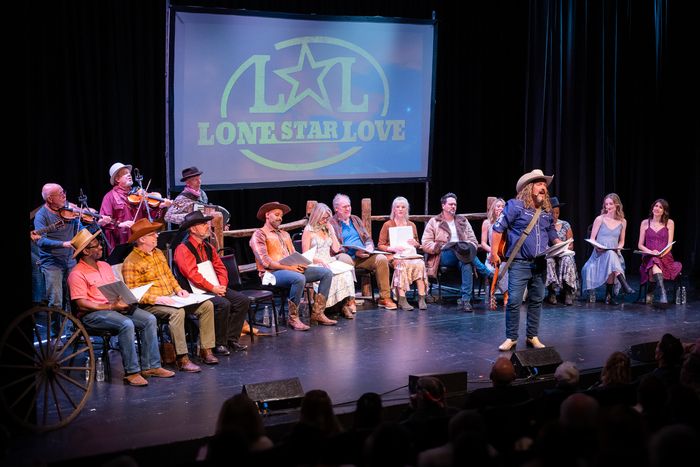 Photos: Amas Musical Theatre 56th Anniversary Benefit Reunion Concert — photo 10 of 15