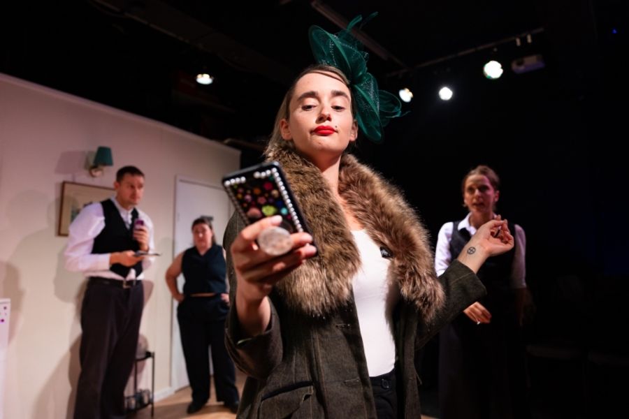 Review: GRAVE MISTAKE, The Hope Theatre Image