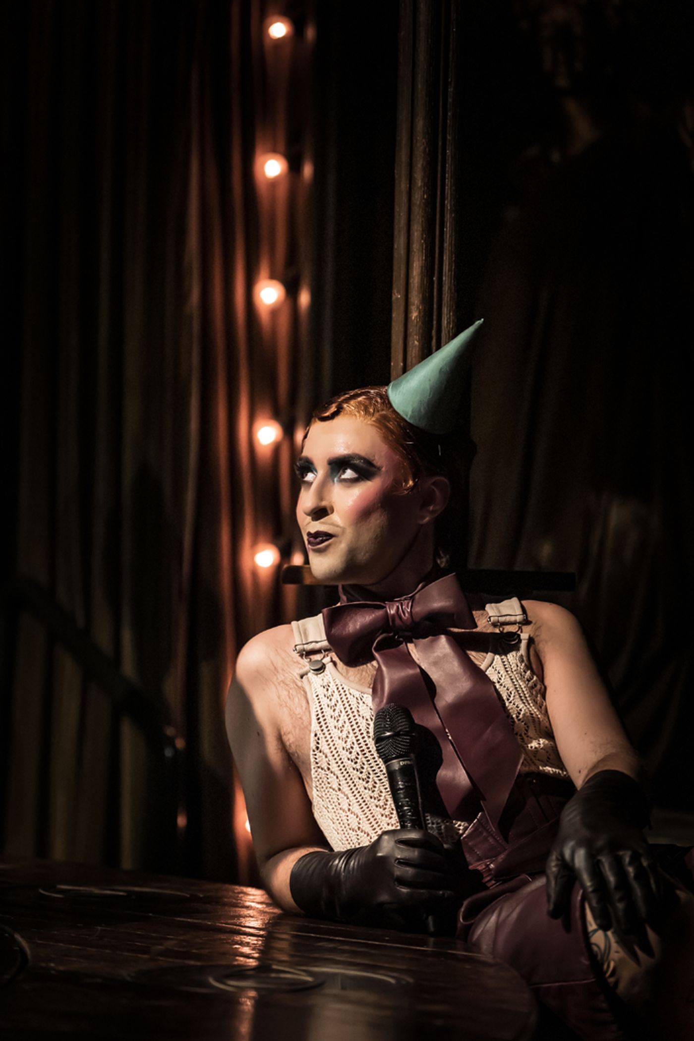 Photos: Rob Madge and Hannah Dodd in CABARET in London  Image