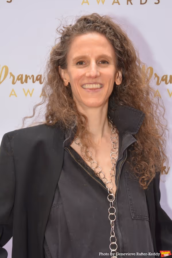 Zoe Sarnak Photo