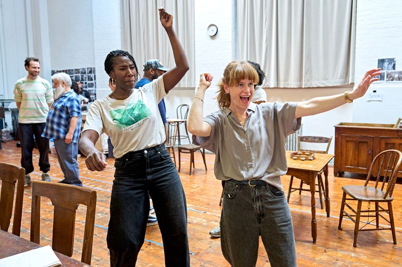 Photos: GIRL FROM THE NORTH COUNTRY Rehearsals at The Old Vic — photo 3 of 10