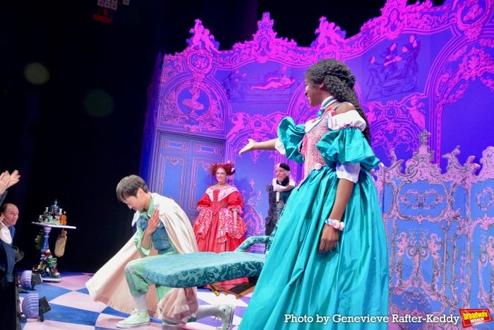 Photos: THE IMAGINARY INVALID Opens at New World Stages  Image