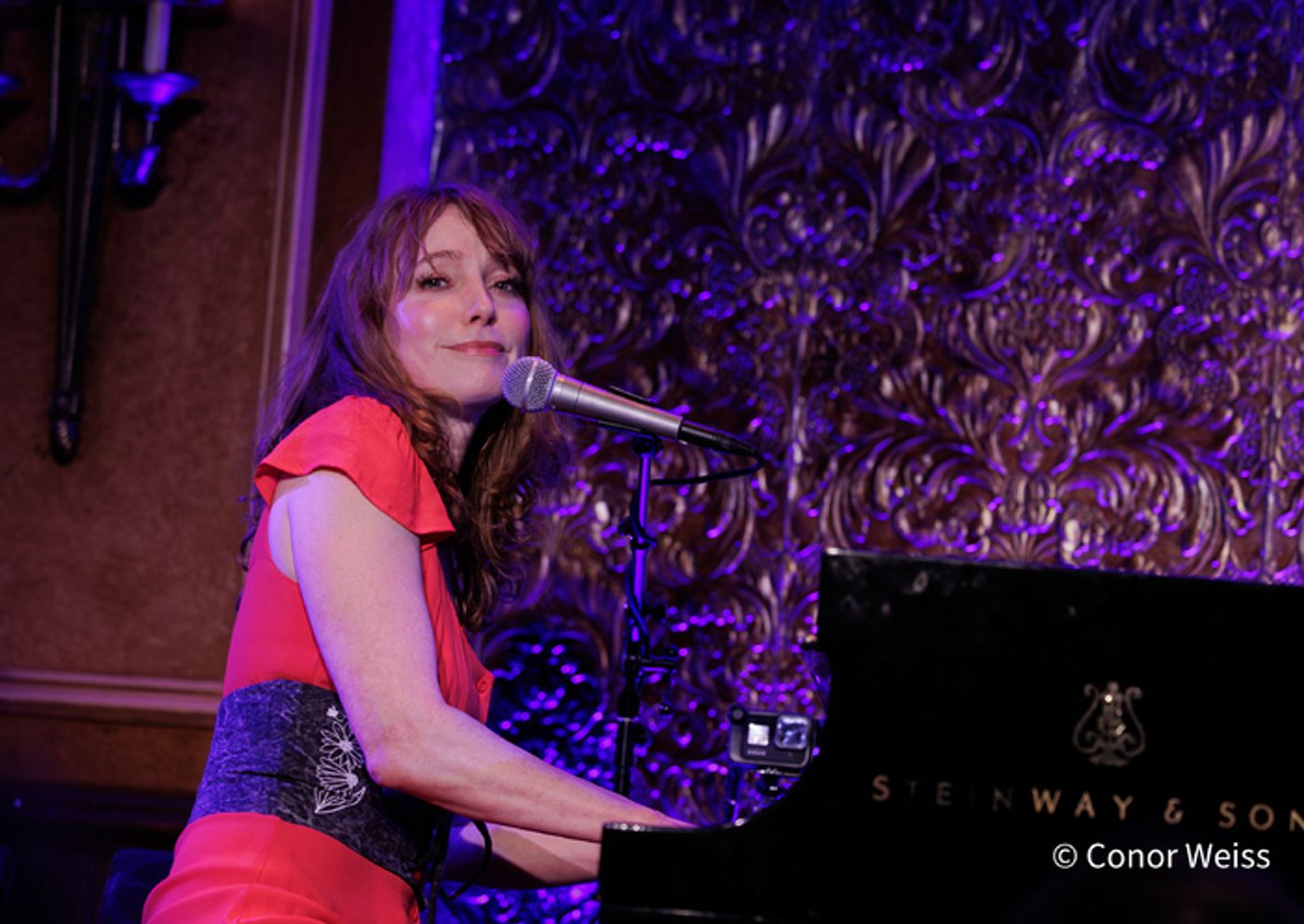 Photos: See Highlights from Alicia Witt's Stunning Show at 54 Below  Image