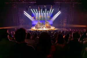 Sam Tutty and Christiani Pitts @ BroadwayWorld Sam Tutty and Christiani Pitts Photo