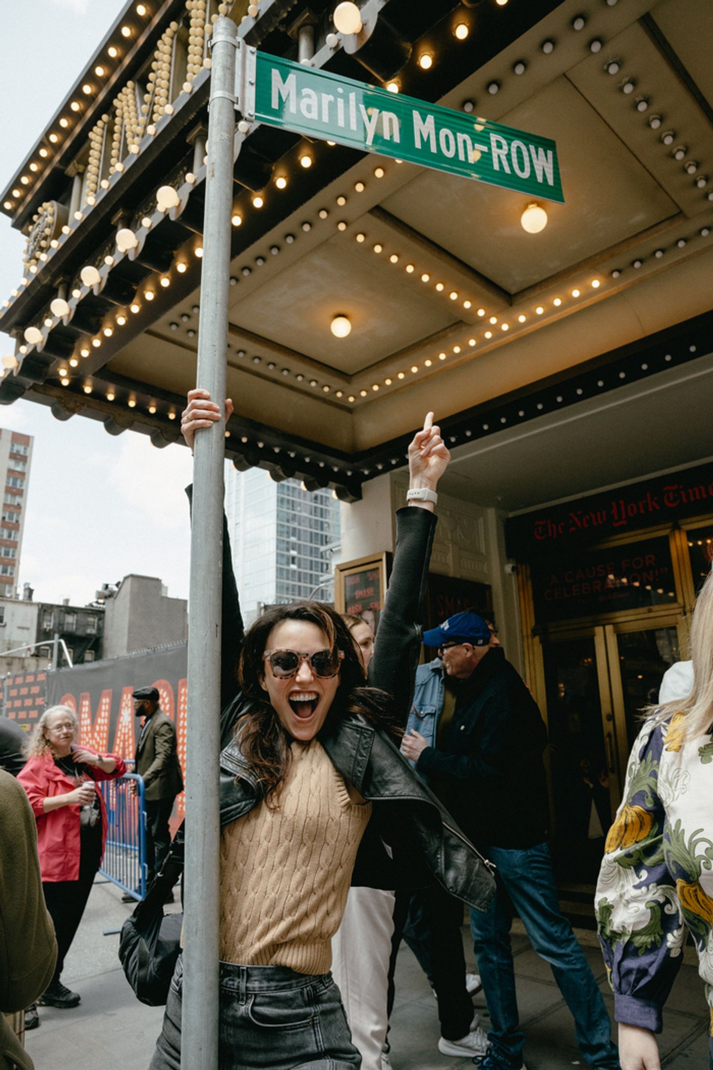 Photos: SMASH Cast Celebrates Marilyn Monroe's 99th Birthday  Image