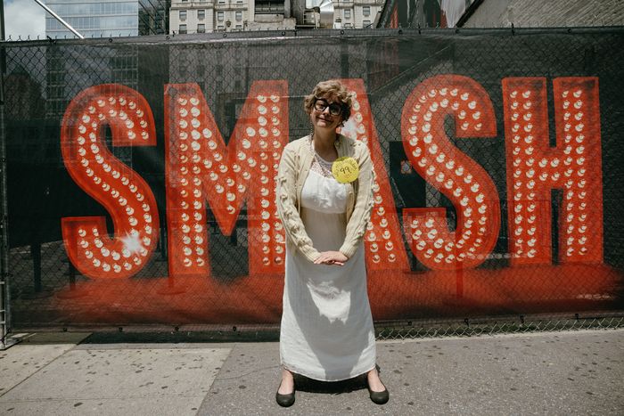 Photos: SMASH Cast Celebrates Marilyn Monroe's 99th Birthday — photo 11 of 13