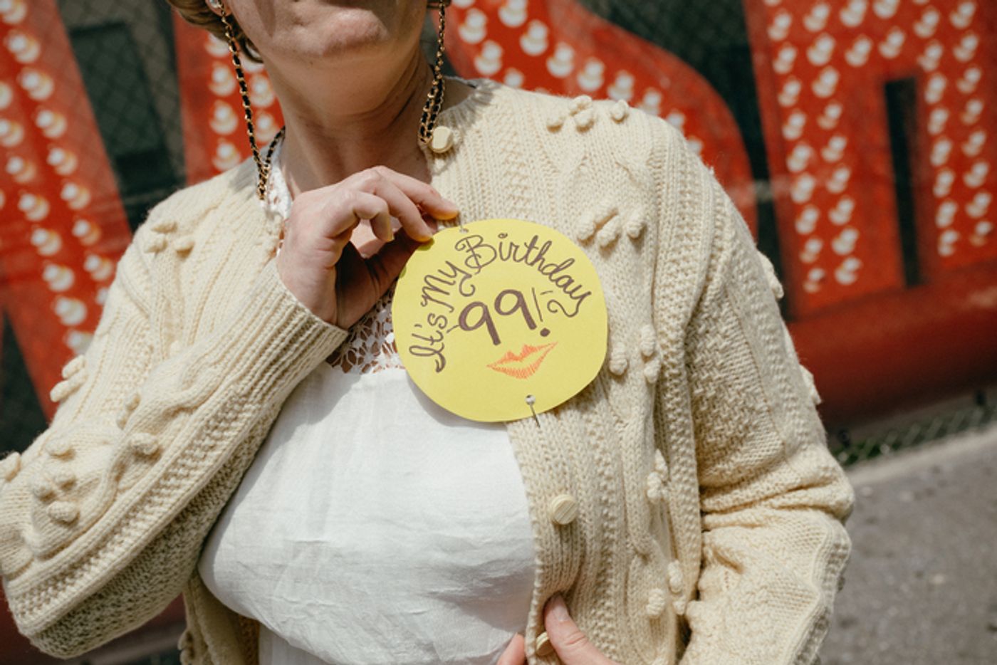 Photos: SMASH Cast Celebrates Marilyn Monroe's 99th Birthday  Image