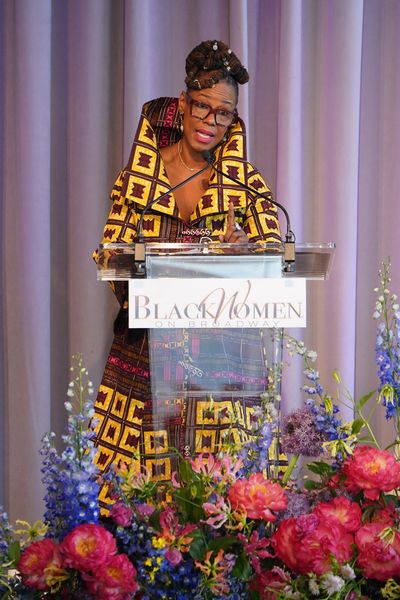 Kecia Lewis  Photo