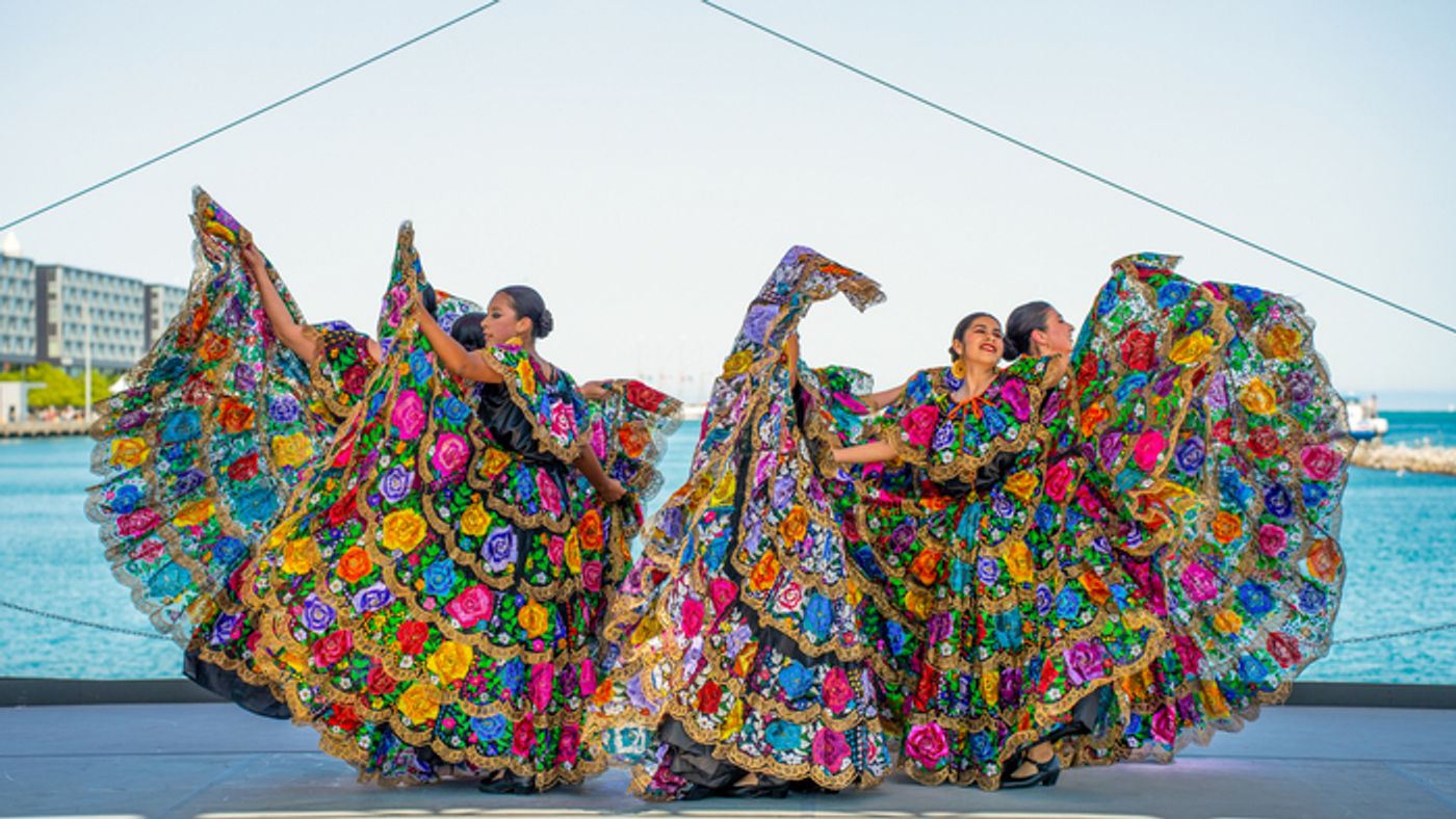Photos: See Chicago Dance Kicks Off Chicago Dance Month at Navy Pier Photos: See Chicago Dance Kicks Off Chicago Dance Month at Navy Pier Image
