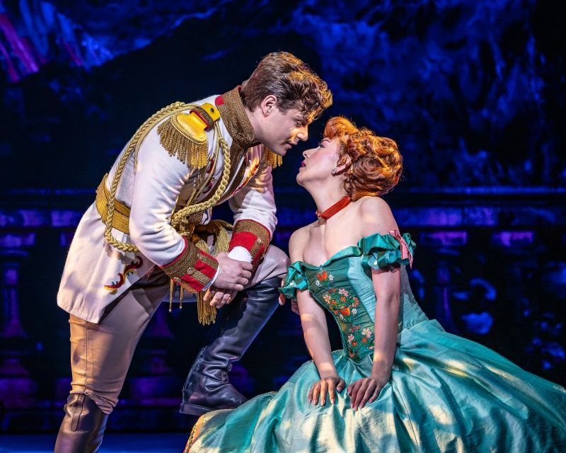 Interview: Jenna Lea Rosen & Cailen Fu of DISNEY’S FROZEN THE BROADWAY MUSICAL  Image