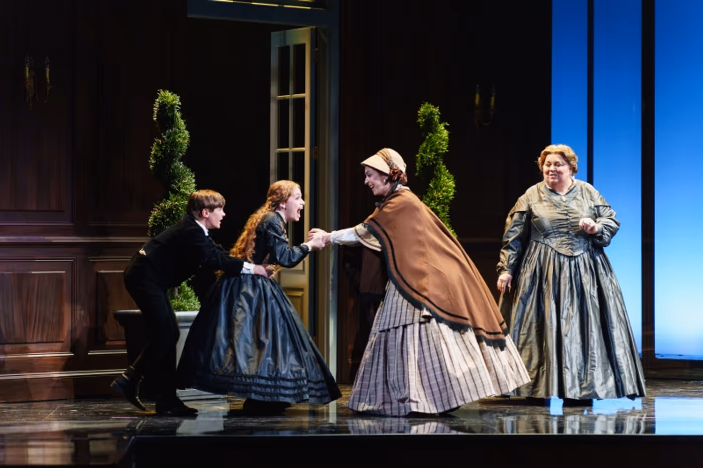 Review: THE TURN OF THE SCREW AT SPOLETO FESTIVAL USA at Dock Street Theatre  Image