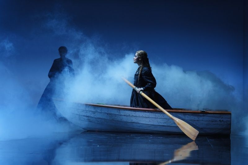 Review: THE TURN OF THE SCREW AT SPOLETO FESTIVAL USA at Dock Street Theatre Image