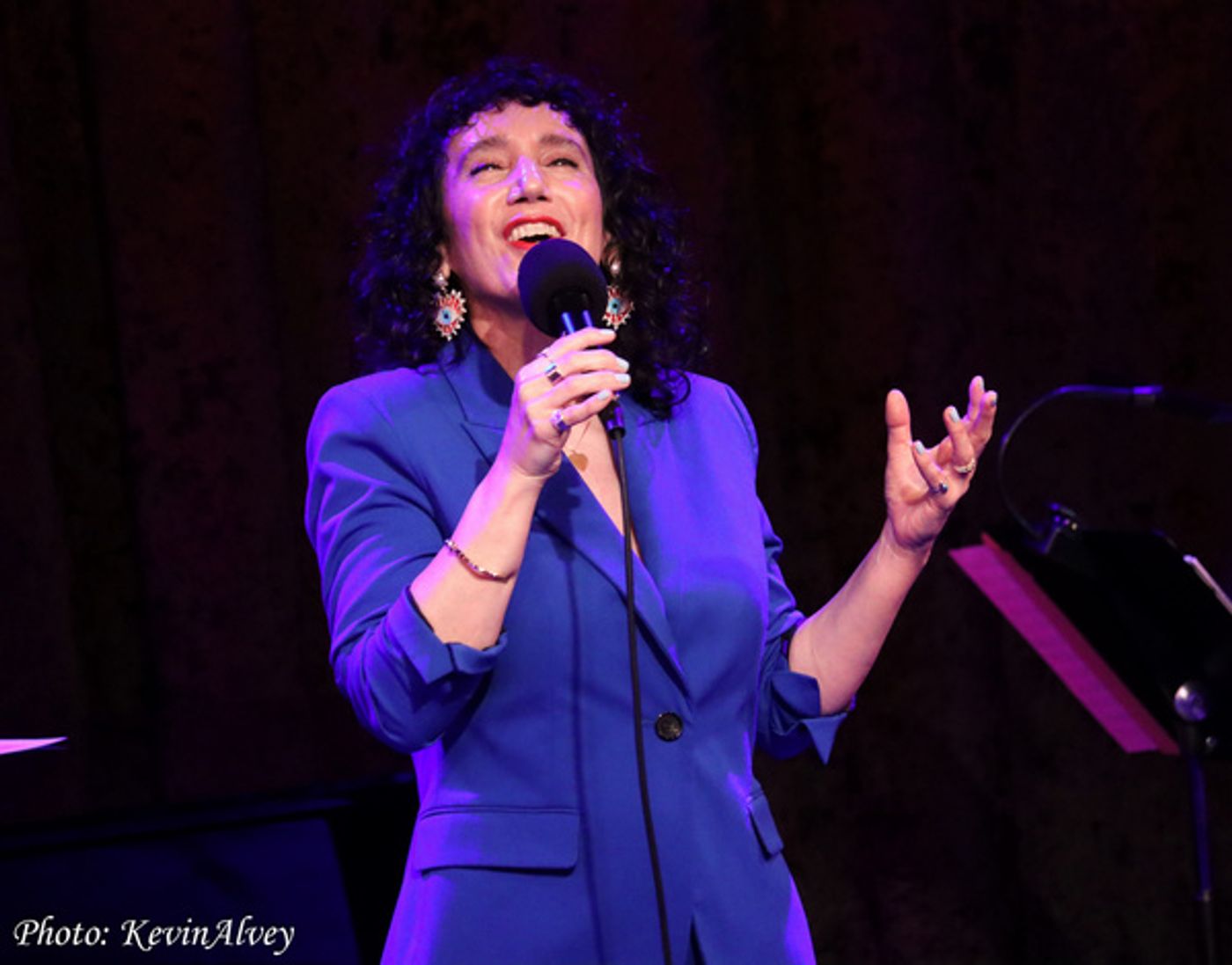 Photos: Gabrielle Stravelli And Billy Stritch Bring Genre-Spanning CLOSE TO YOU To Birdland  Image
