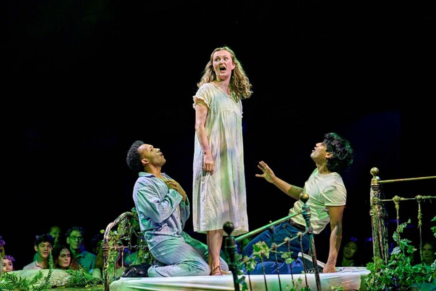 Photos: A MIDSUMMER NIGHT'S DREAM at the Bridge Theatre  Image