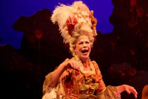 Jennifer Regan @ BroadwayWorld Jennifer Regan Photo