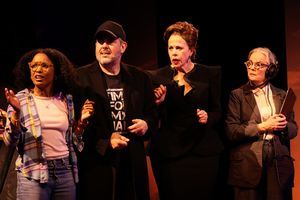 Kaliswa Brewster, Jason O’Connell, Jennifer Regan, Jennifer
Smith @ BroadwayWorld Kaliswa Brewster, Jason O’Connell, Jennifer Regan, Jennifer
Smith Photo